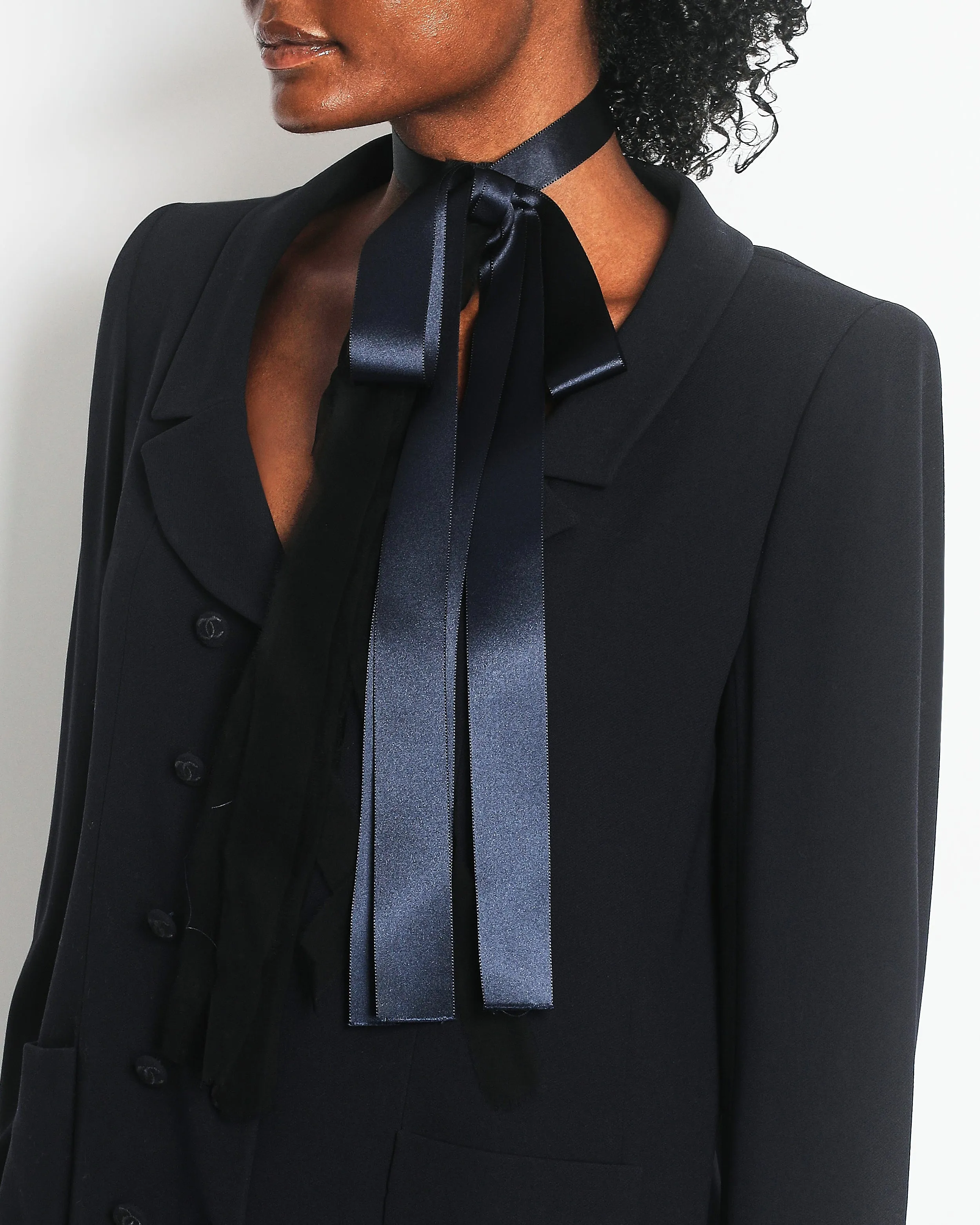 Chanel 98p Vintage Navy Jacket With Cc Logo Button Detail And Silk Bow Detail Size Fr 38 (uk 10)