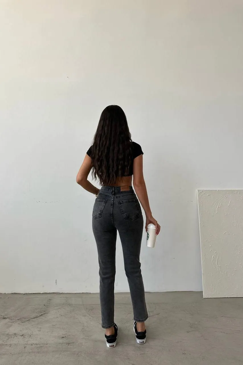 Cross Button Skinny Jeans