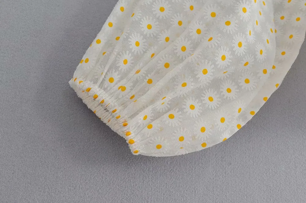 FLORAL ORGANZA BLOUSE