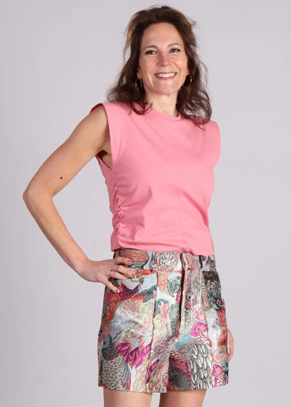Homage Sleeveless top with Gathering Roze