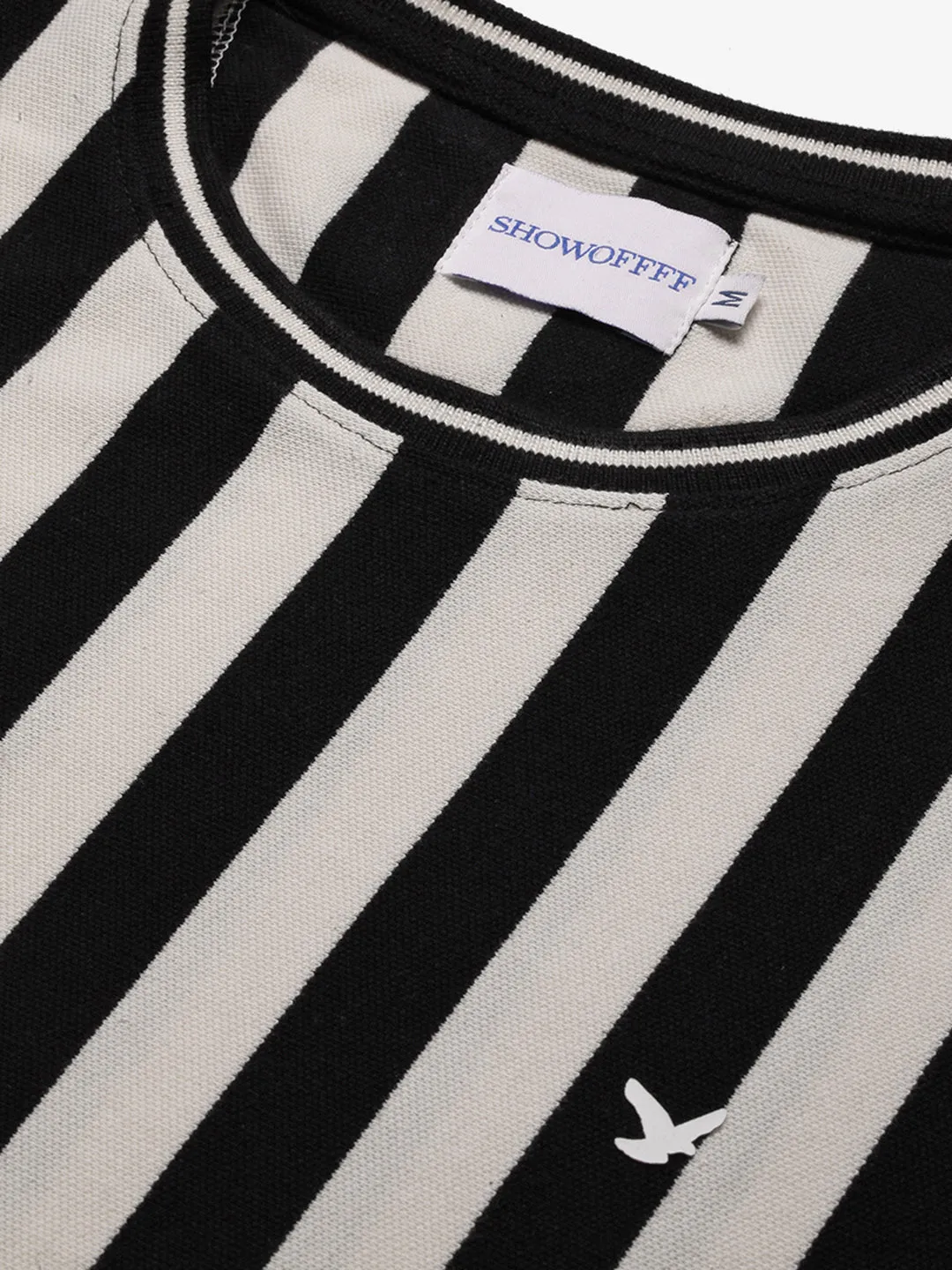 Men Black Striped Round Neck T-Shirt