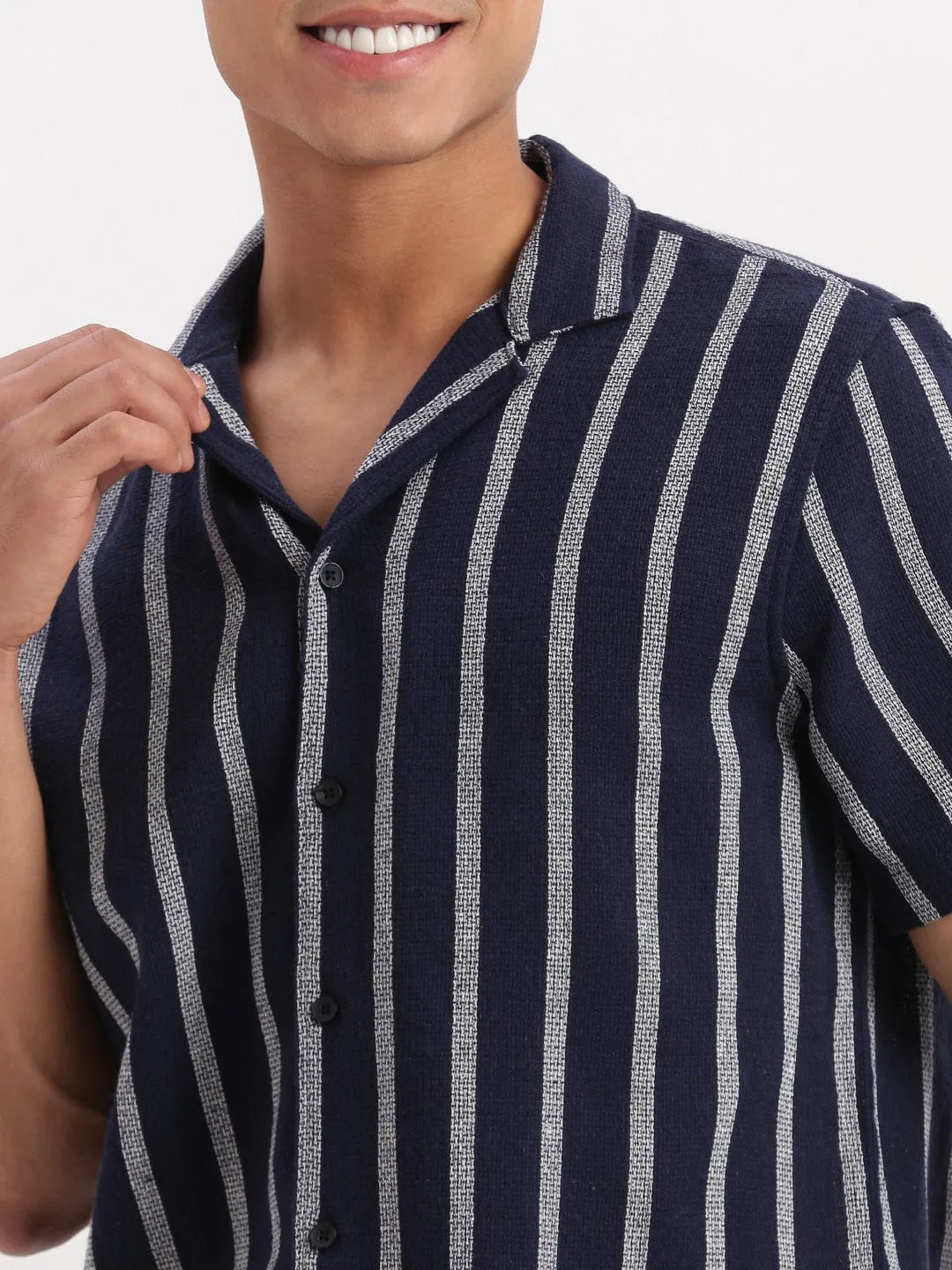 Men Cuban Collar Vertical Stripes Cotton Navy Blue Shirt