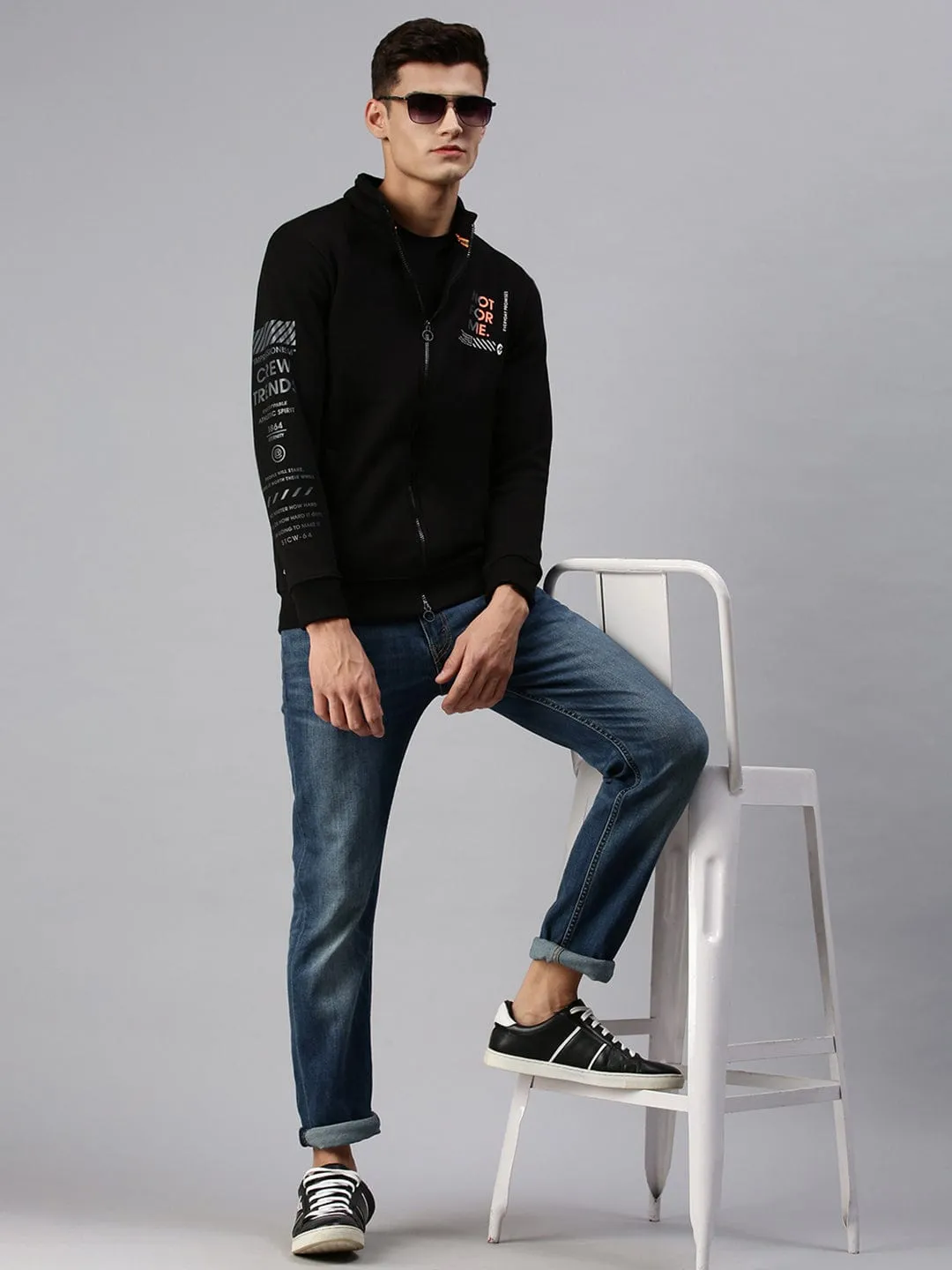Men Graphic Printed Black Sweatshirt