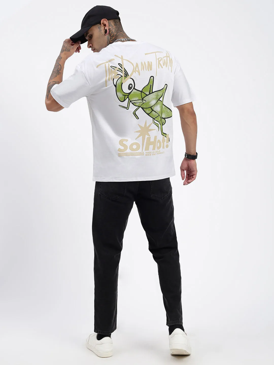 Men Graphic Printed White Relaxed Fit T-Shirt