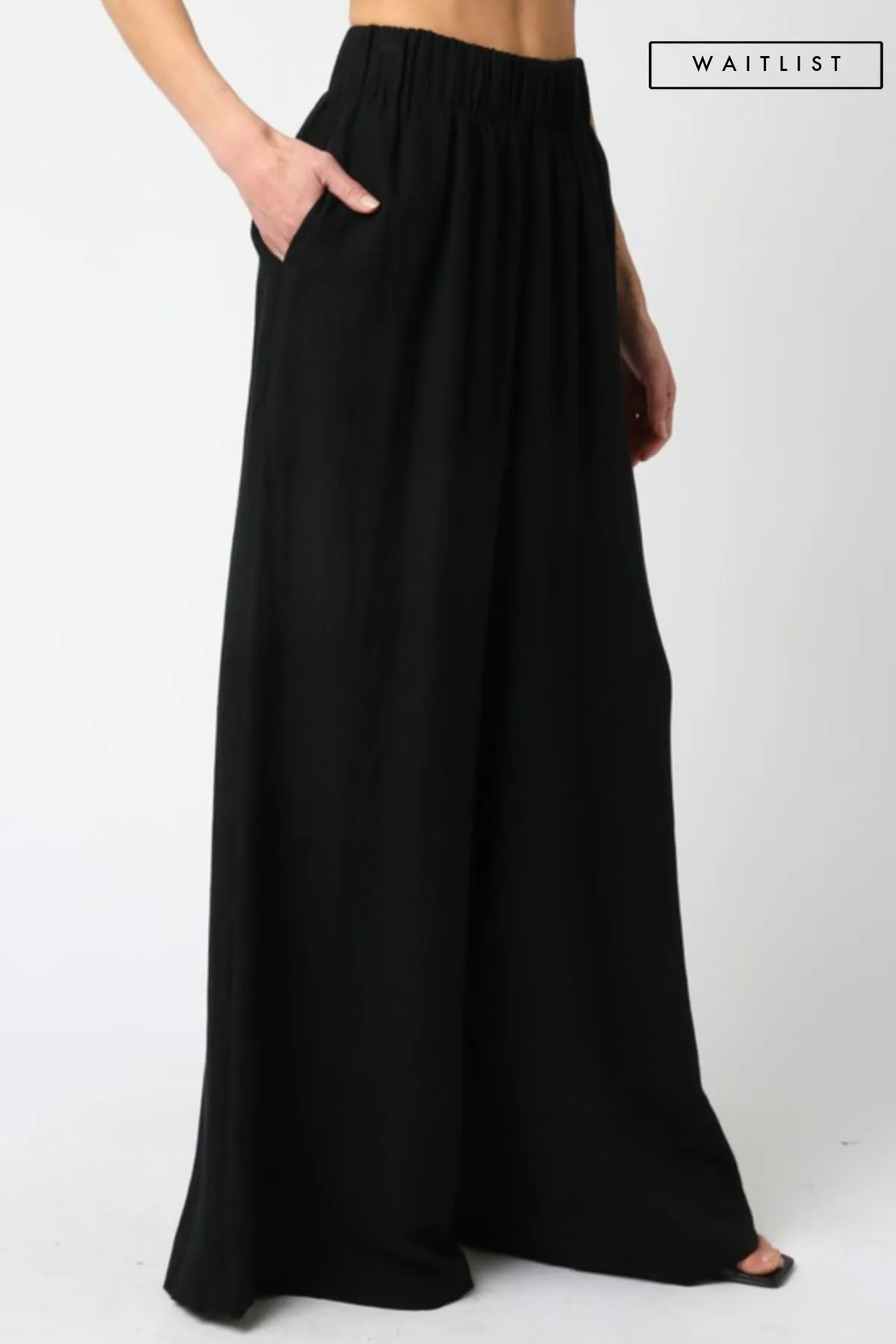 Waitlist 5/5 ♥ Jessie High Waist Woven Wide Leg Pants Black